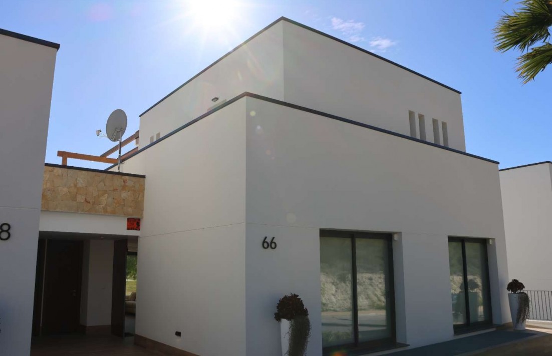 Resale - Villa - Monforte del Cid - Font del Llop